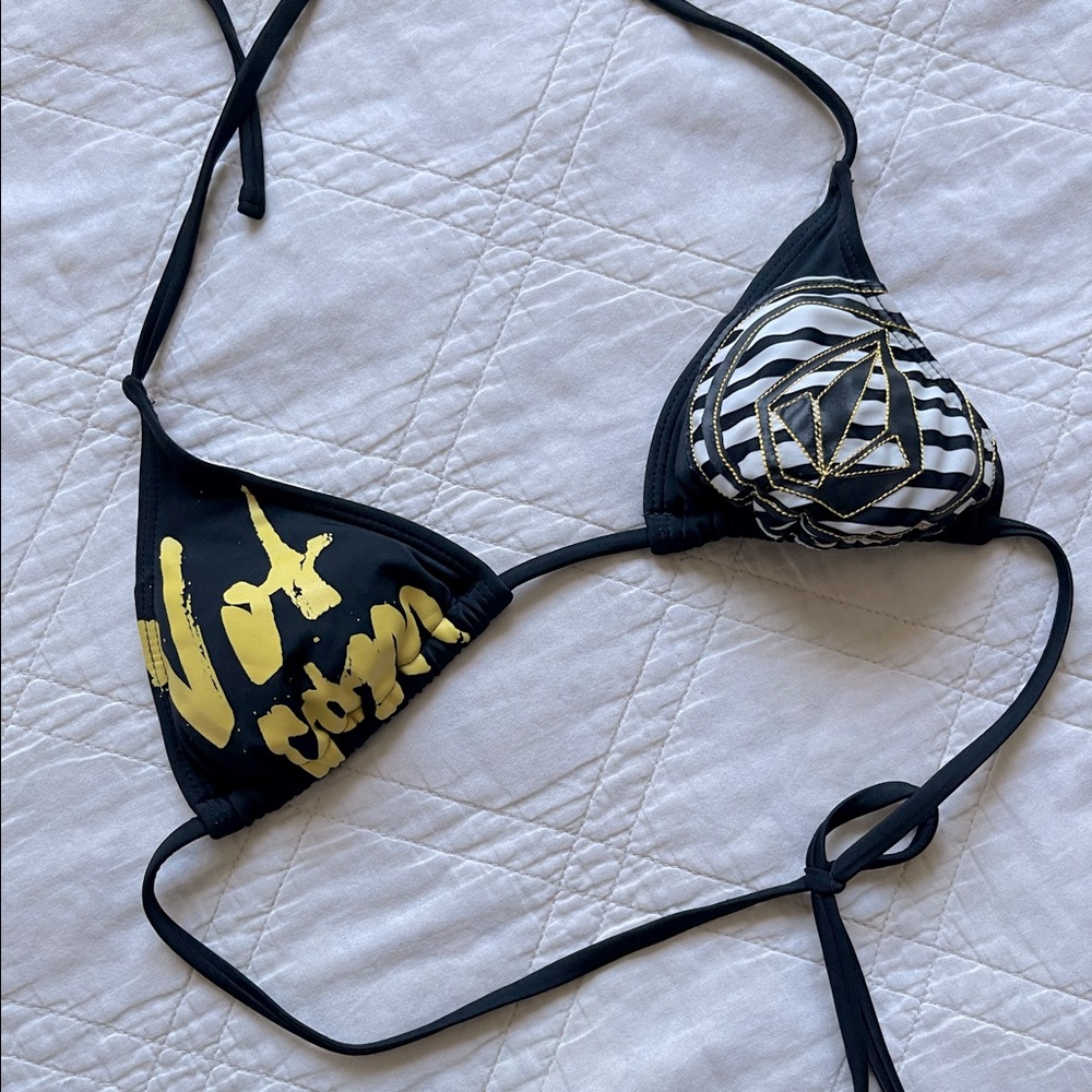 Volcom dead stock swim two-piece size XS as seen on Megan Fox - Picture 4 of 6